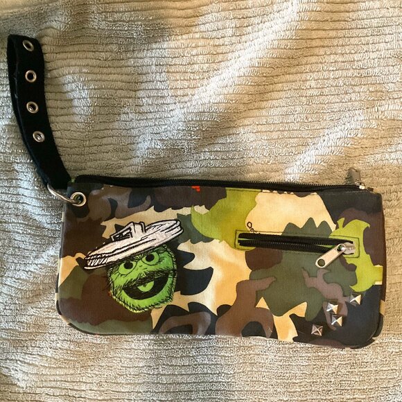Oscar the Grouch POUCH - Picture 1 of 2